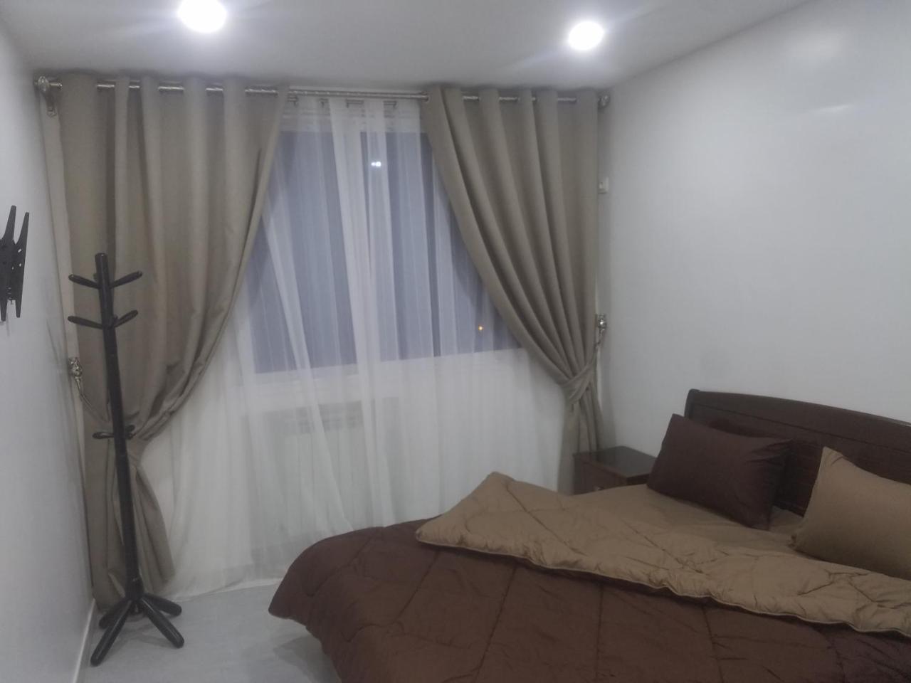 Hostel Les Pins Alger Екстериор снимка