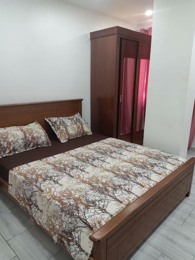 Hostel Les Pins Alger Екстериор снимка