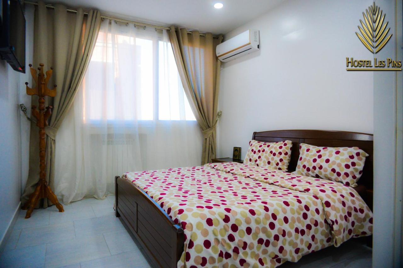 Hostel Les Pins Alger Екстериор снимка